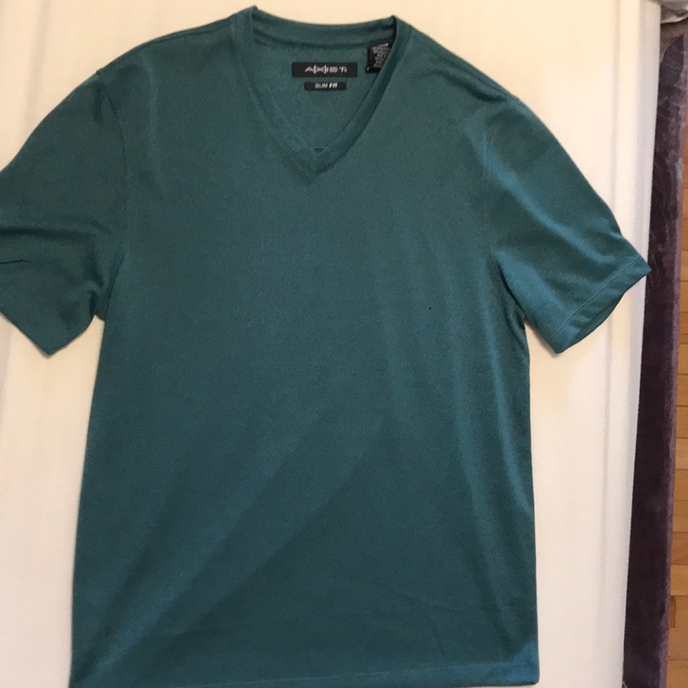 Axist The-shirt
